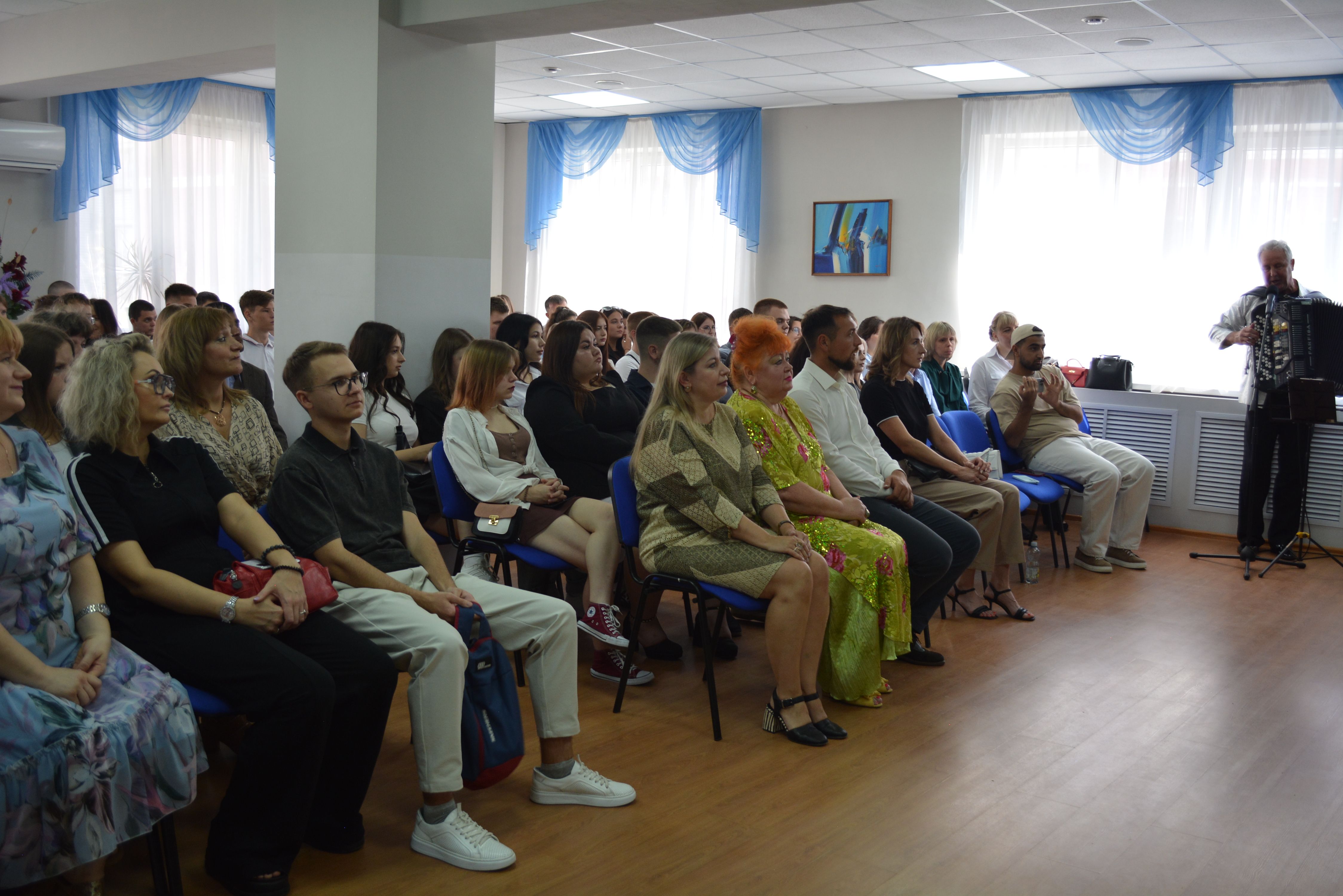 Торжественное мероприятие ко Дню Знаний